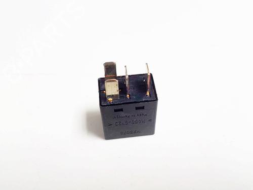 Electronic sensor JAGUAR XJ (X350, X358) 3.0 | BP33103366M84 - Image 2