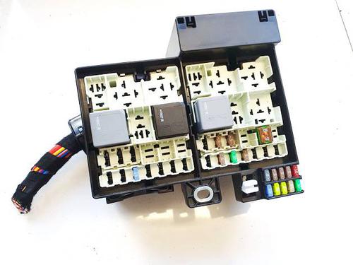 Fuse box JAGUAR I-PACE (X590) EV400 AWD | BP39254345E1 - Image 2