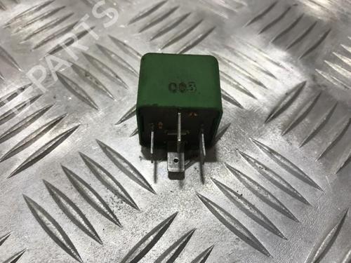 electronic-sensor-opel-zafira-a-mpv-t98-1999-2000-2001-2002-2003-2004-2005-2006-33493745 main image