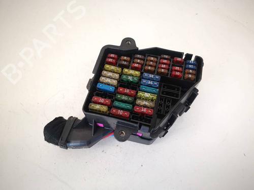 Used Fuse box Fuse box VW BORA I (1J2) 1.9 TDI (110 hp) 32608078 32608078
