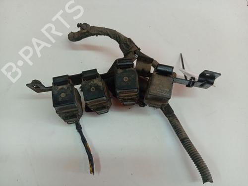 Used Fuse box Fuse box CHRYSLER VOYAGER IV (RG, RS) 2.8 CRD (150 hp) 33928546 33928546