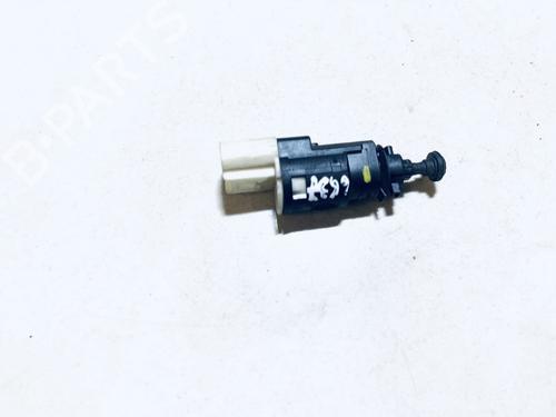 Módulo eletrónico Módulo eletrónico RENAULT CLIO III (BR0/1, CR0/1) 1.2 16V (BR02, BR0J, BR11, CR02, CR0J, CR11) (75 hp) 35572769 35572769