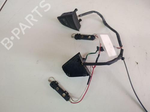 Used Steering wheel controls Steering wheel controls 36687540 36687540