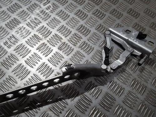 hingedoor-check-strap-audi-a8-d3-4e2-4e8-2002-2003-2004-2005-2006-2007-2008-2009-2010-35708627 main image