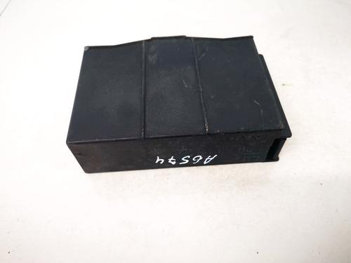 Used Fuse box Fuse box OPEL MERIVA A MPV (X03) 1.6 (E75) (87 hp) 33079322 33079322