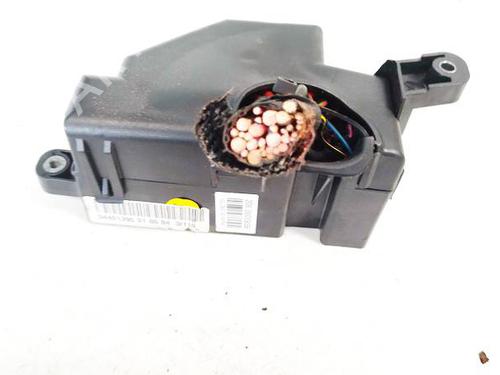 Fuse box VW PASSAT B6 (3C2) 2.0 TDI | BP38629385E1 - Image 3