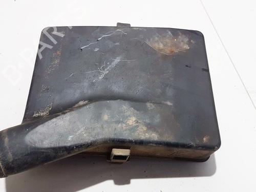 Used Fuse box Fuse box VOLVO V70 I (875, 876) 2.5 TDI (140 hp) 33106569 33106569