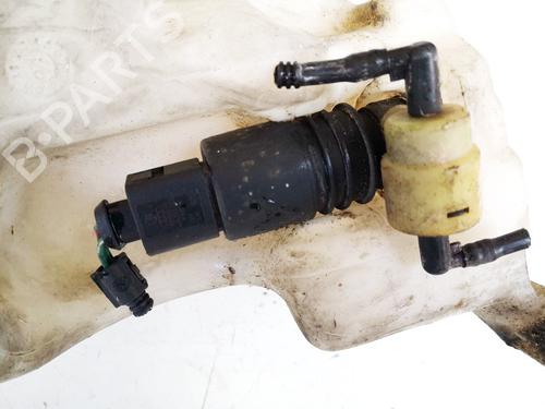 Used Washer pump Washer pump SKODA OCTAVIA I (1U2) 1.9 TDI (90 hp) 35621198 35621198