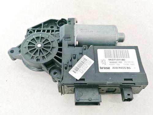 Used Right front window motor Right front window motor 35590209 35590209