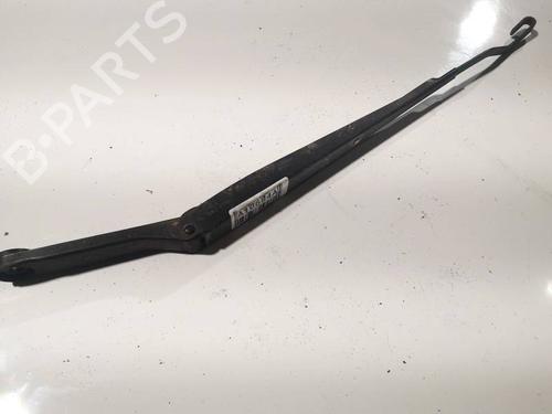 Used Front windshield wiper arm Front windshield wiper arm OPEL FRONTERA B (U99) 2.2 DTI (6B_66, 6B_76) (120 hp) 32558134 32558134