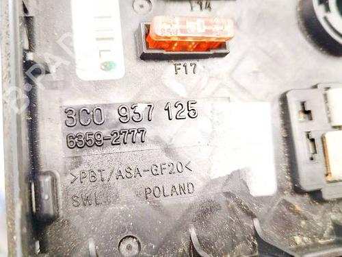 Fuse box VW PASSAT B6 (3C2) 2.0 TDI 16V | BP33488195E1 - Image 3