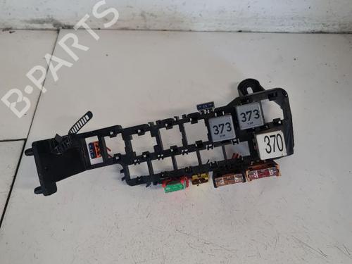 Used Fuse box VW PASSAT B5 Variant (3B5) 1.9 TDI (115 hp) 32571996