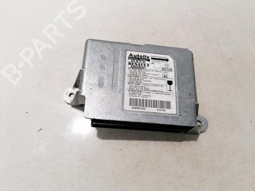 ecu-airbags-renault-scenic-ii-jm01_-2003-2004-2005-2006-2007-2008-2009-2010-33080681 main image