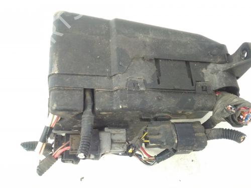 Used Fuse box Fuse box MITSUBISHI GALANT VIII Estate (EA_, EC_) 2.0 (EA2W) (136 hp) 33525517 33525517