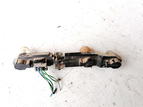 lamp-holder-volvo-s60-i-384-2000-2001-2002-2003-2004-2005-2006-2007-2008-2009-2010-35586526 main image