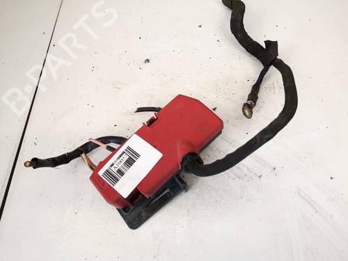 Used Fuse box Fuse box CITROËN C5 III (RD_) 2.0 HDi 140 (RDRHF8, RDRHFA, RDRHA8, RDRHAJ) (140 hp) 32601993 32601993