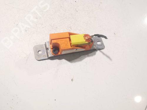 Electronic sensor SUZUKI GRAND VITARA II (JT, TE, TD) 2.0 All-wheel Drive (TD54V, JB420) | BP38631387M84 - Image 2