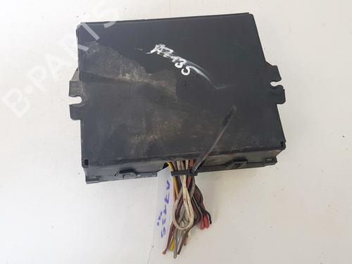 Used Fuse box Fuse box RENAULT ESPACE II (J/S63_) 2.2 (J/S637, J63G) (108 hp) 32880913 32880913