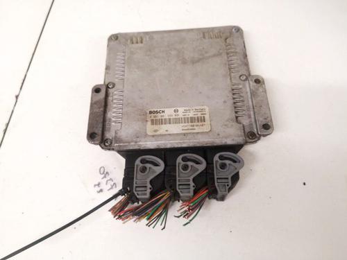 Used Engine control unit (ECU) Engine control unit (ECU) RENAULT ESPACE III (JE0_) 2.2 dCi (JE0K) (130 hp) 32890986 32890986