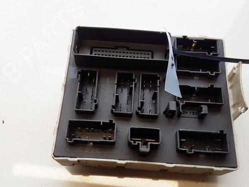 Used Fuse box Fuse box FORD TRANSIT CONNECT (P65_, P70_, P80_) 1.8 Di (75 hp) 33061840 33061840