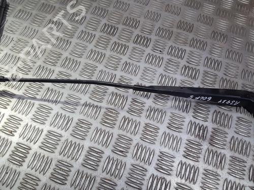 front-windshield-wiper-arm-vw-golf-v-1k1-2003-2004-2005-2006-2007-2008-2009-2010-33494668 main image