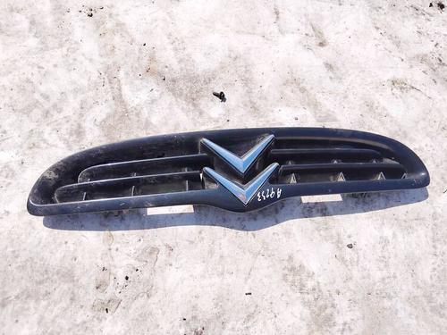 Used Grille Grille PEUGEOT 304 (_04M_) 1.3 (M02) (75 hp) 35276253 35276253