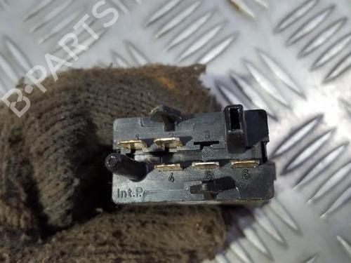 Switch AUDI A4 B5 (8D2) 2.5 TDI quattro | BP35676510I30 - Image 2