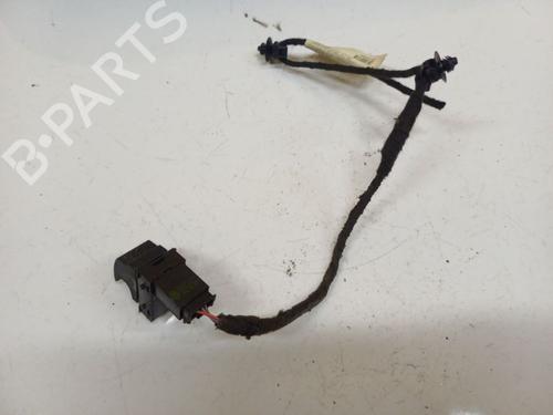 Used Switch Switch VW PASSAT B6 (3C2) 2.0 TDI (140 hp) 34502122 34502122