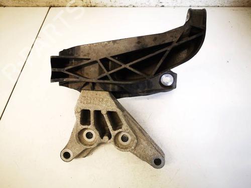 Used Engine mount Engine mount OPEL ASTRA L (OV5) 1.2 (FPHNSL, FPHNSR) (131 hp) 35971258 35971258