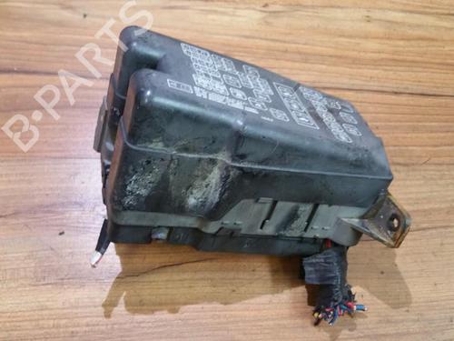 Used Fuse box Fuse box 33480127 33480127