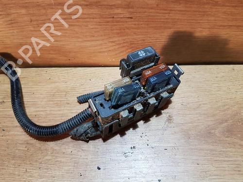Used Fuse box Fuse box FIAT BRAVO I (182_) 1.9 TD 75 S (182.AF) (75 hp) 33482040 33482040