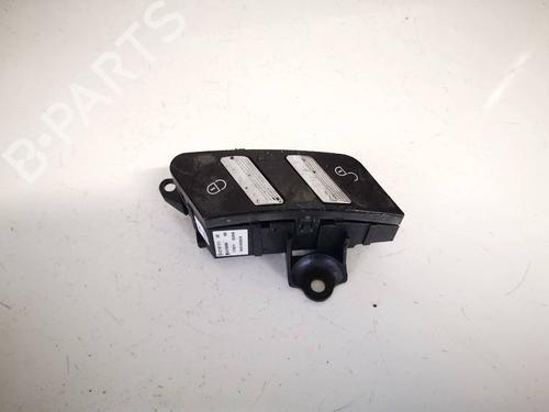 Used Steering wheel controls Steering wheel controls 35193654 35193654