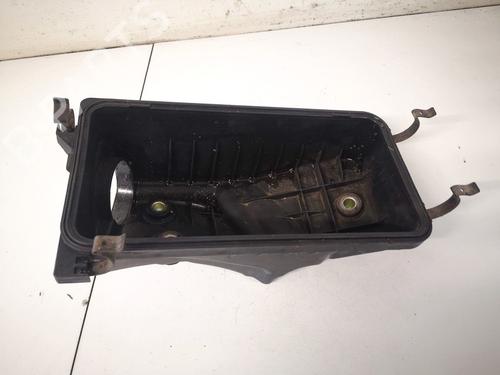 Used Air filter box Air filter box TOYOTA AVENSIS (_T25_) 2.0 D-4D (CDT250_, CDT250R) (116 hp) 35483956 35483956