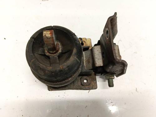 Used Engine mount Engine mount VW SHARAN (7M8, 7M9, 7M6) 1.9 TDI (110 hp) 32568499 32568499