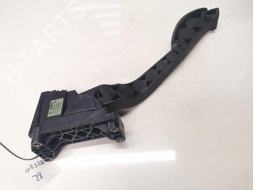 Pedal Pedal ALFA ROMEO 147 (937_) 2.0 16V T.SPARK (937.AXA1, 937.AXC1, 937.BXC1) (150 hp) 35881337 35881337