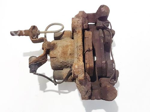 Right front brake caliper AUDI 100 C4 Avant (4A5) 2.5 TDI | BP35501657M104 - Image 3