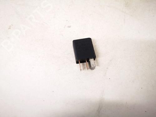 Used Electronic sensor Electronic sensor OPEL CORSA C (X01) 1.2 (F08, F68) (75 hp) 33082119 33082119