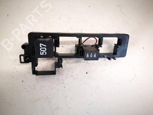 Used Fuse box SKODA OCTAVIA II (1Z3) 1.6 TDI (105 hp) 32620211