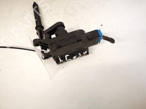 electronic-module-vw-passat-b6-3c2-2005-2006-2007-2008-2009-2010-2011-32905442 main image