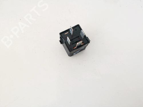 Electronic sensor MERCEDES-BENZ C-CLASS (W203) C 220 CDI (203.006, 203.008) | BP33071558M84 - Image 3