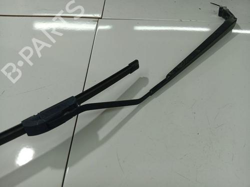 Used Front windshield wiper arm TOYOTA COROLLA Verso (ZER_, ZZE12_, R1_) 2.2 D-4D (AUR10_, AUR10R) (177 hp) 32972313