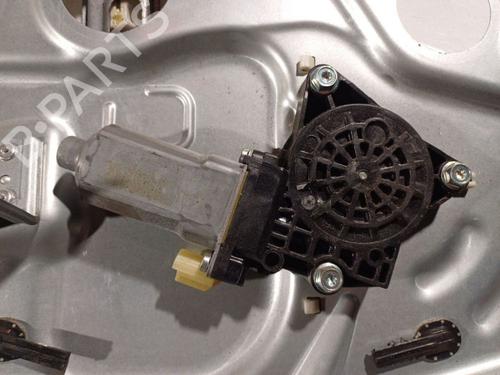 Right rear window motor HYUNDAI i30 (FD) 1.6 CRDi | BP34958435E22 - Image 3
