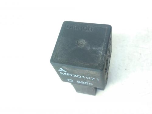 Used Other Other MITSUBISHI GALANT VIII Estate (EA_, EC_) 2.0 (EA2W) (136 hp) 33525551 33525551