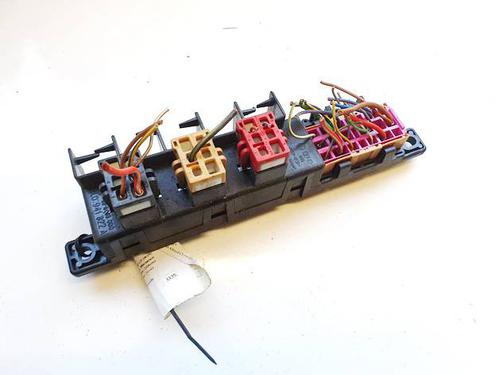 Used Fuse box SUBARU LEGACY IV Estate (BP) 2.0 AWD (BP5) (138 hp) 33098441