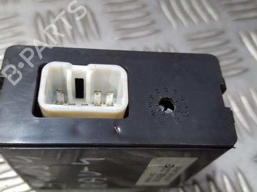 Electronic module TOYOTA RAV 4 III (_A3_) 2.2 D 4WD (ALA30_, ALA30R) | BP33498661M83 - Image 2