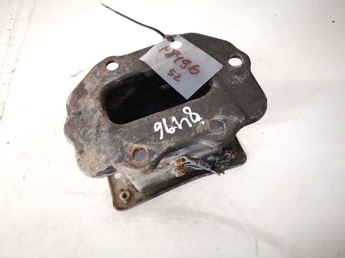 Used Front bumper bracket Front bumper bracket 35381117 35381117