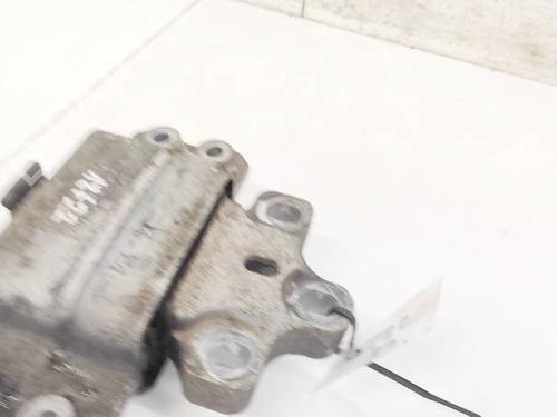 Engine mount VW PASSAT B6 (3C2) 2.0 TDI | BP32929391M89 - Image 2