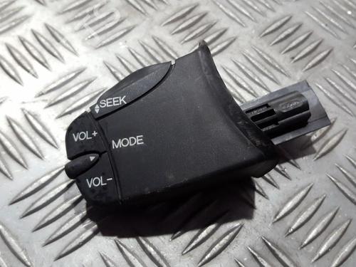 steering-wheel-controls-ford-focus-i-daw-dbw-1998-1999-2000-2001-2002-2003-2004-2005-2006-2007-2008-2009-35667335 main image
