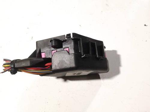 Fuse box VW PASSAT B5 Variant (3B5) 1.9 TDI | BP32573565E1