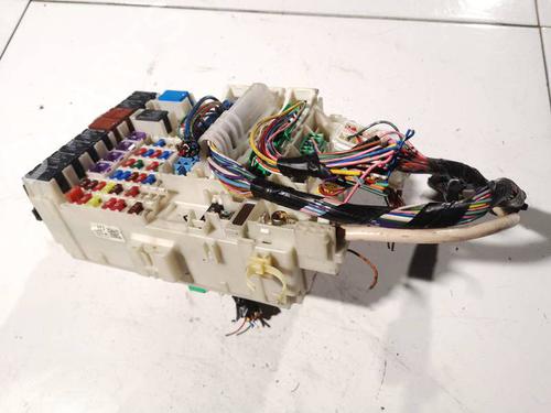Used Fuse box Fuse box HONDA JAZZ III (GE_, GG_, GP_, ZA_) 1.4 (101 hp) 32584837 32584837